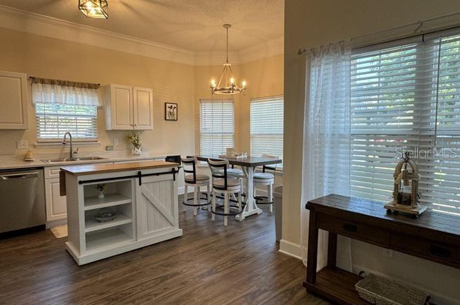 Image 4 of 12 For 6107 W 1st Mnr