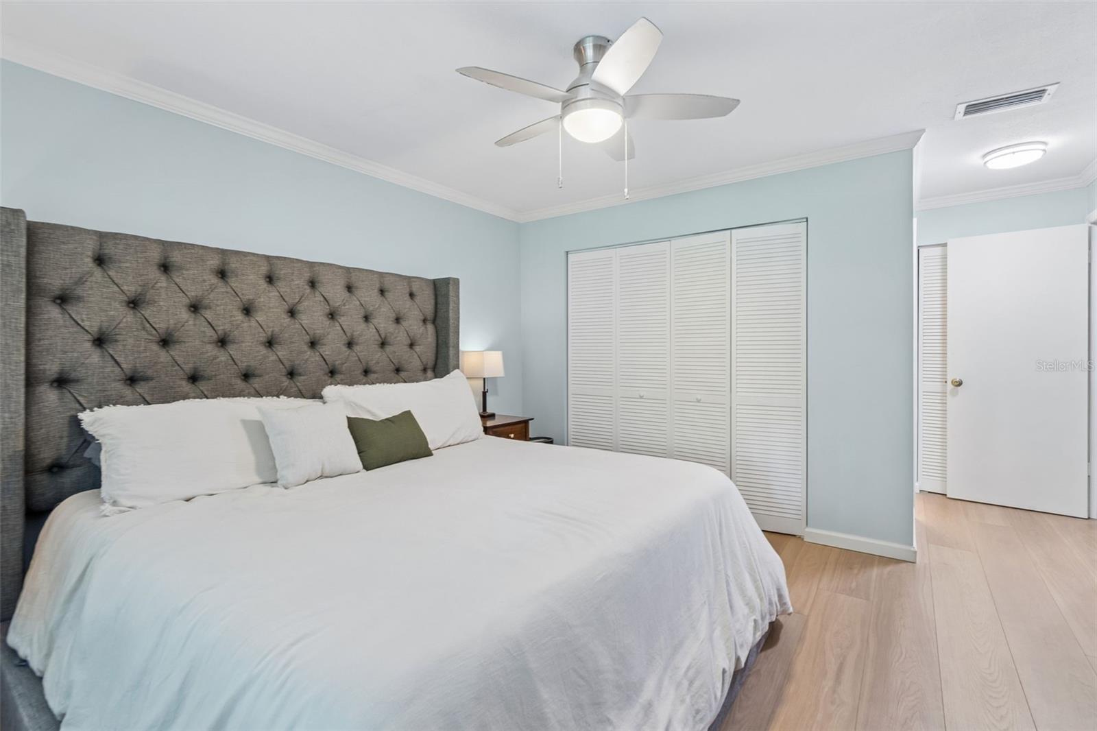 Image 14 of 25 For 9785 86th Avenue 9785