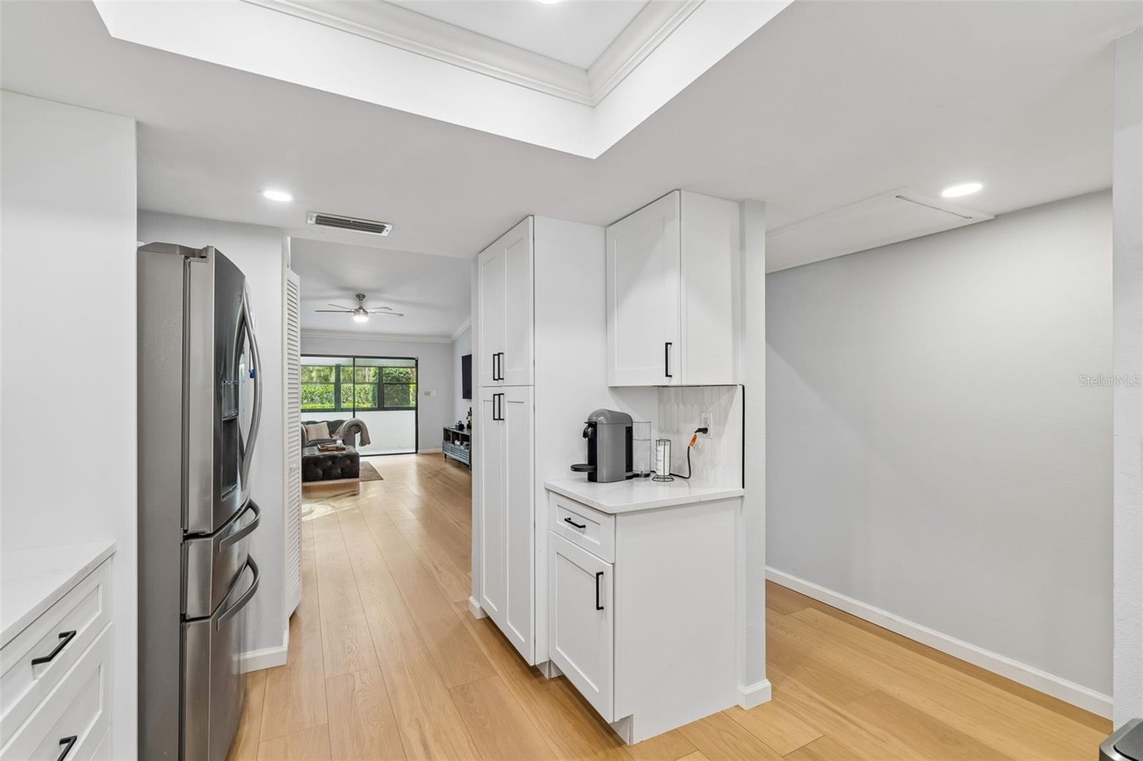 Image 5 of 25 For 9785 86th Avenue 9785