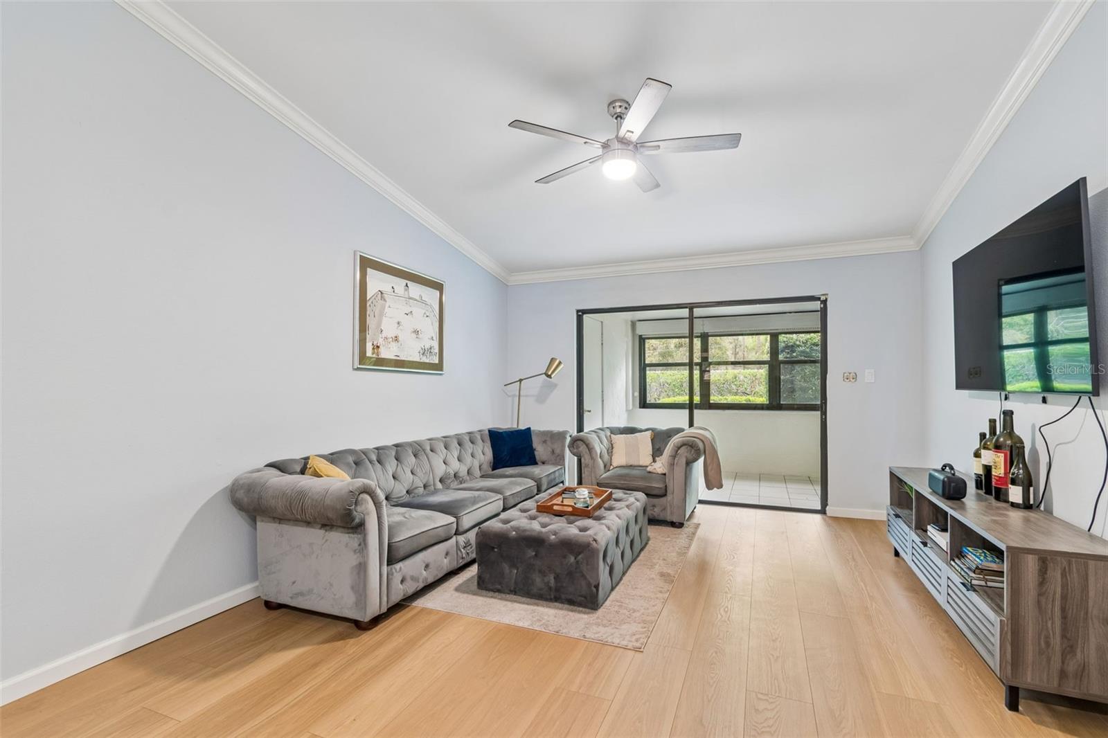 Image 7 of 25 For 9785 86th Avenue 9785