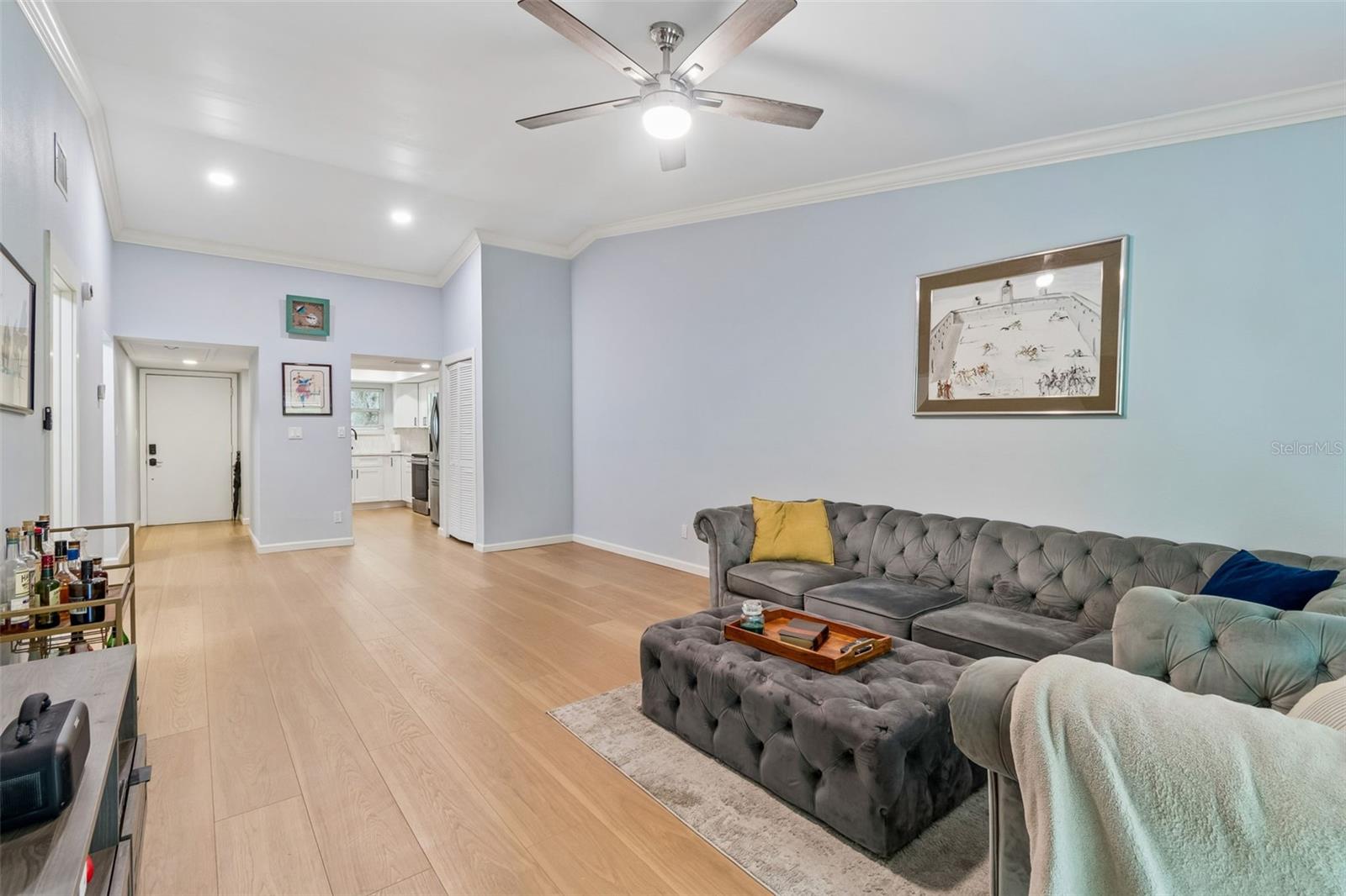 Image 8 of 25 For 9785 86th Avenue 9785