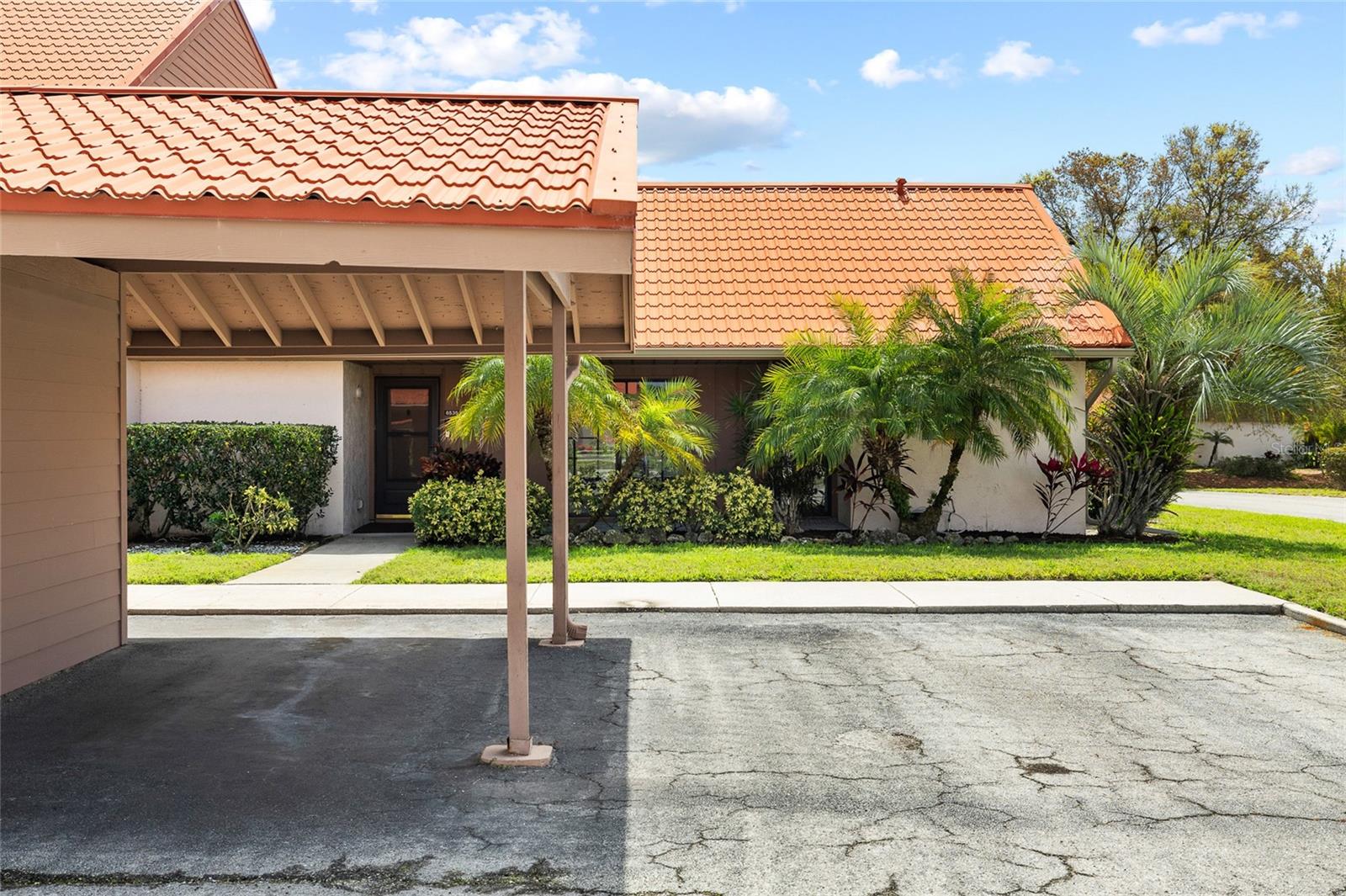 Image 29 of 37 For 6535 Draw Lane 85