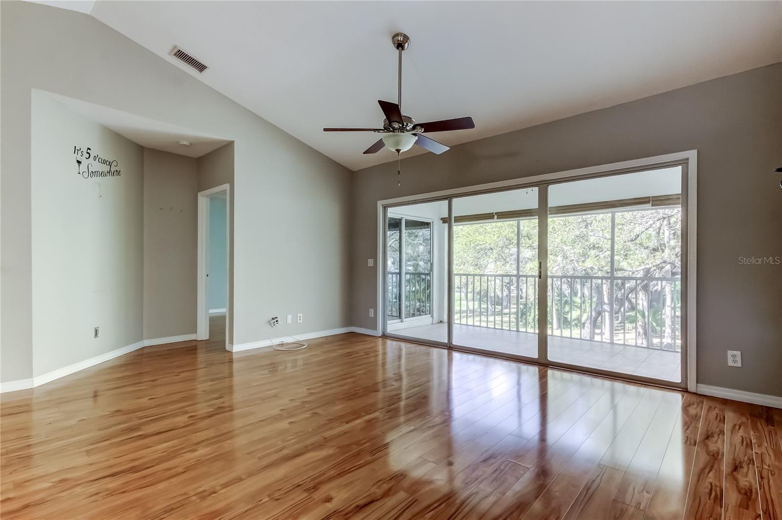 Image 17 of 50 For 11303 Shipwatch Lane 1865