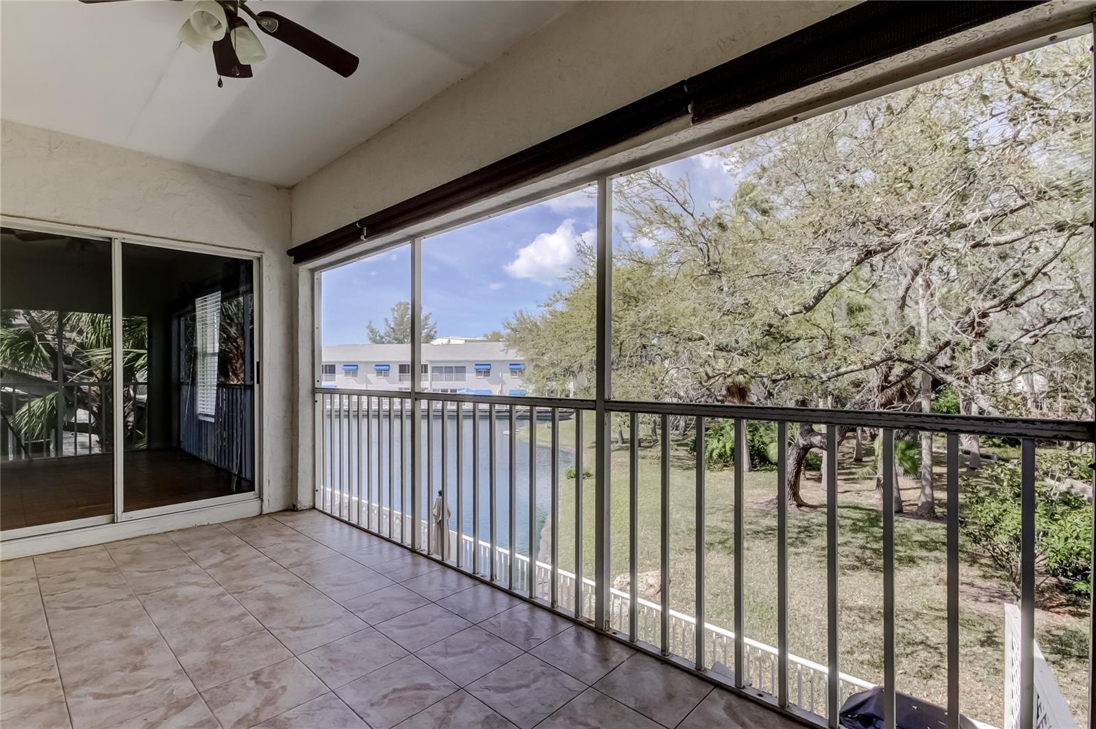 Image 2 of 50 For 11303 Shipwatch Lane 1865