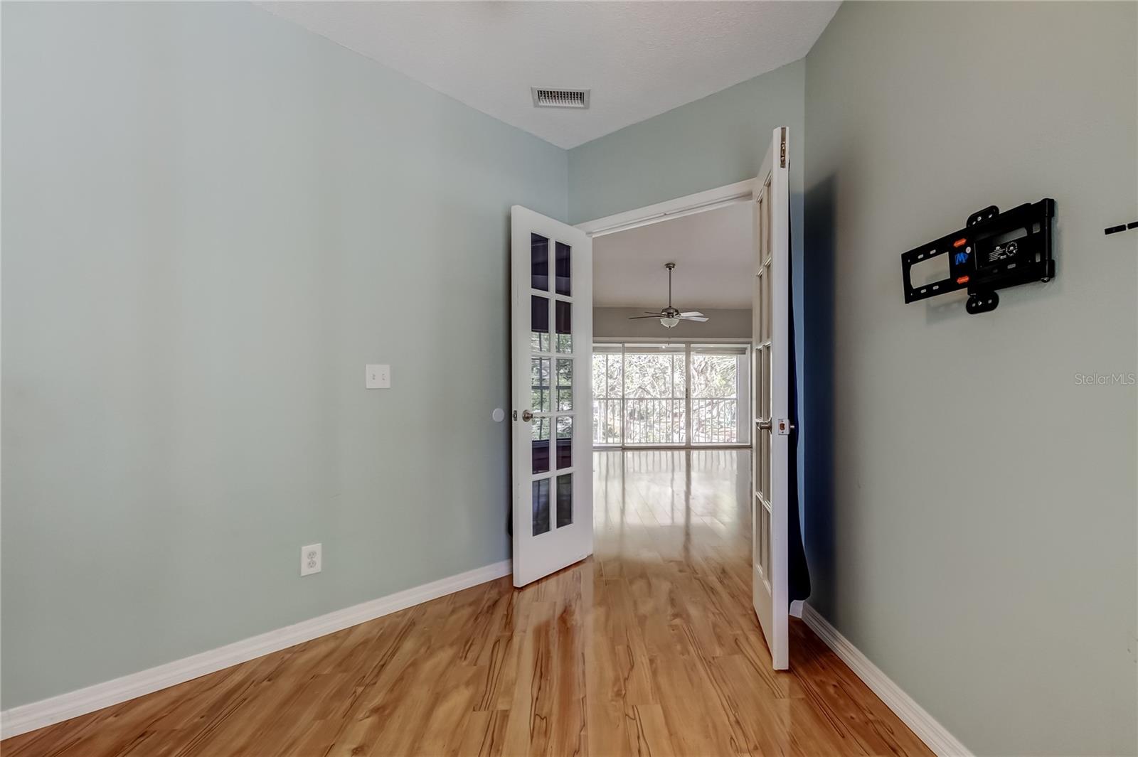 Image 30 of 50 For 11303 Shipwatch Lane 1865