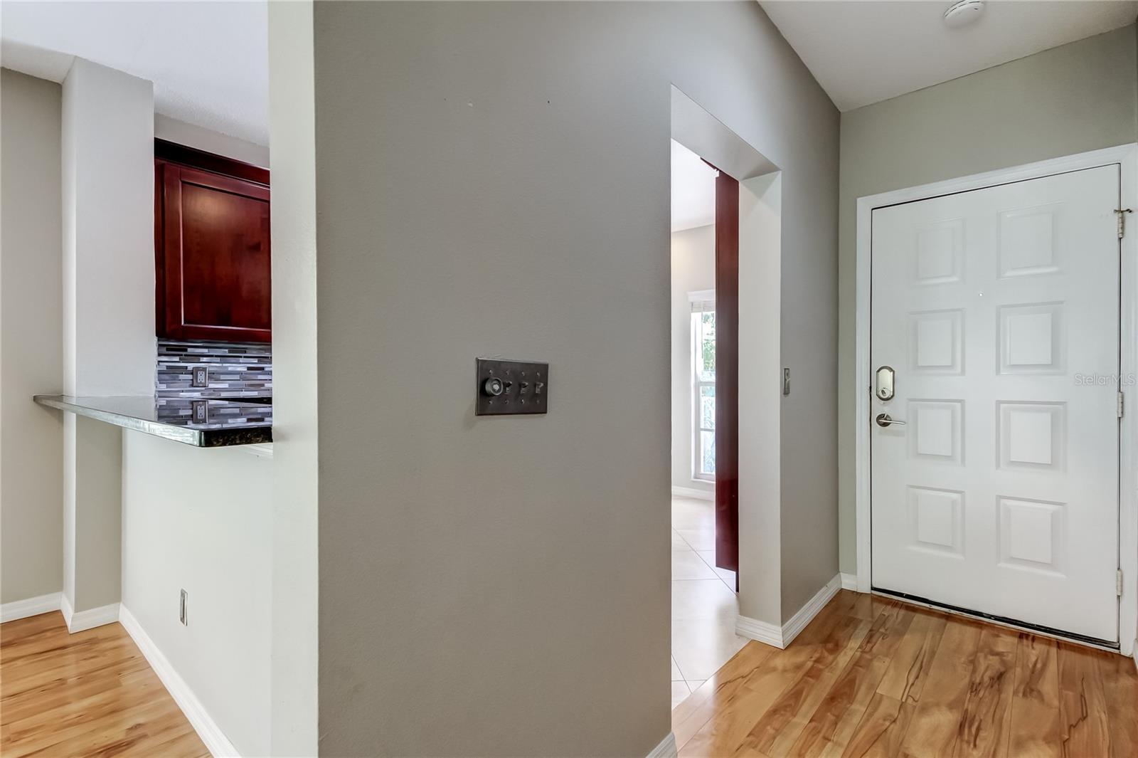 Image 31 of 50 For 11303 Shipwatch Lane 1865