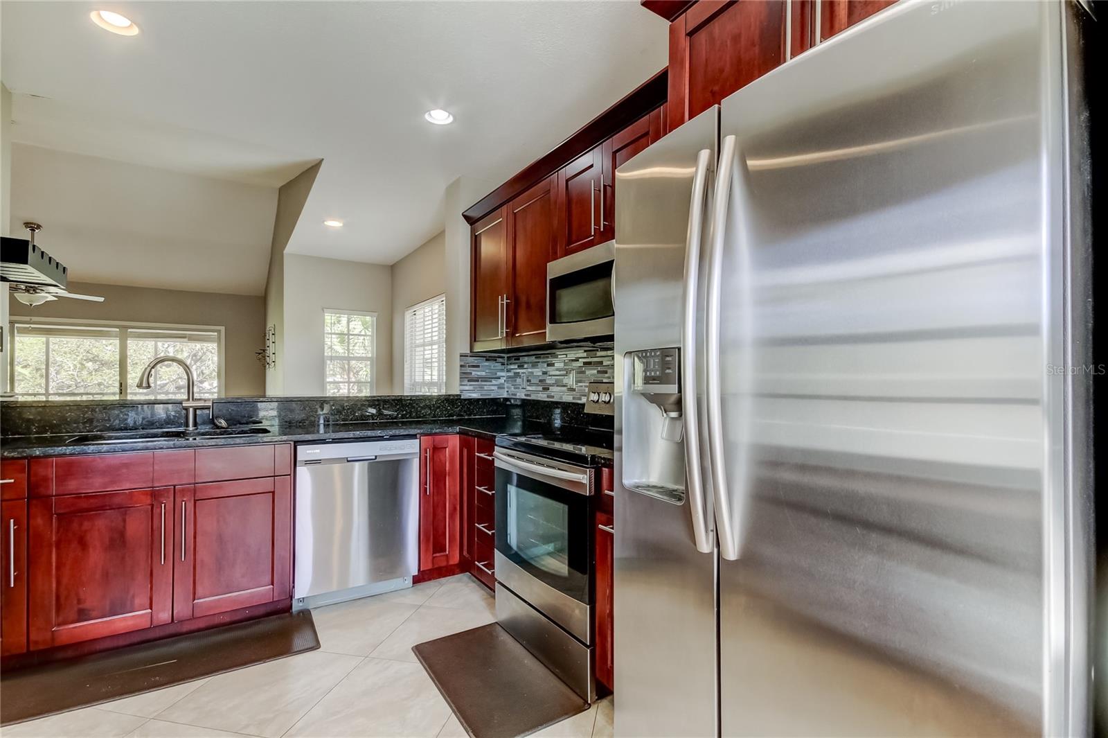 Image 38 of 50 For 11303 Shipwatch Lane 1865