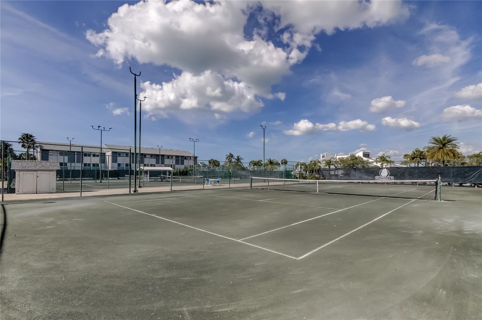 Image 48 of 50 For 11303 Shipwatch Lane 1865