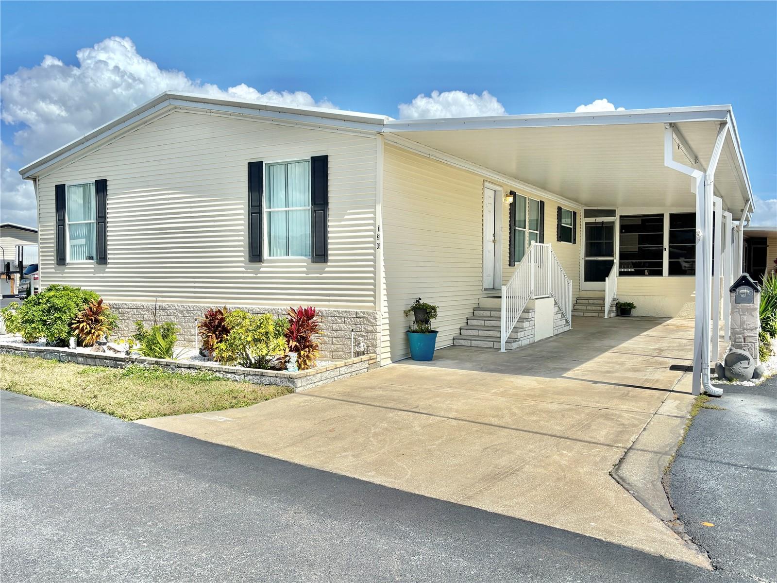 Image 2 of 33 For 136 Americana Court Ne 230