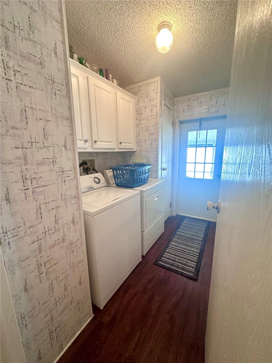 Image 18 of 45 For 1100 Belcher Road S 406