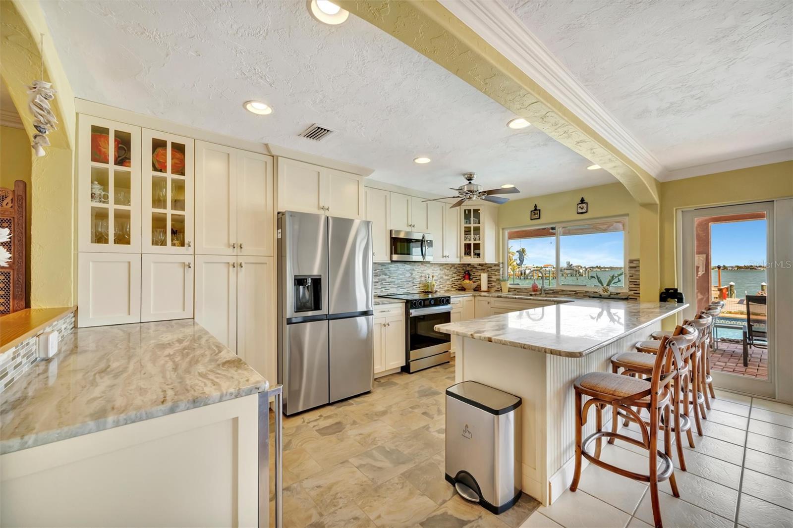 Image 24 of 95 For 6361 4th Palm Point