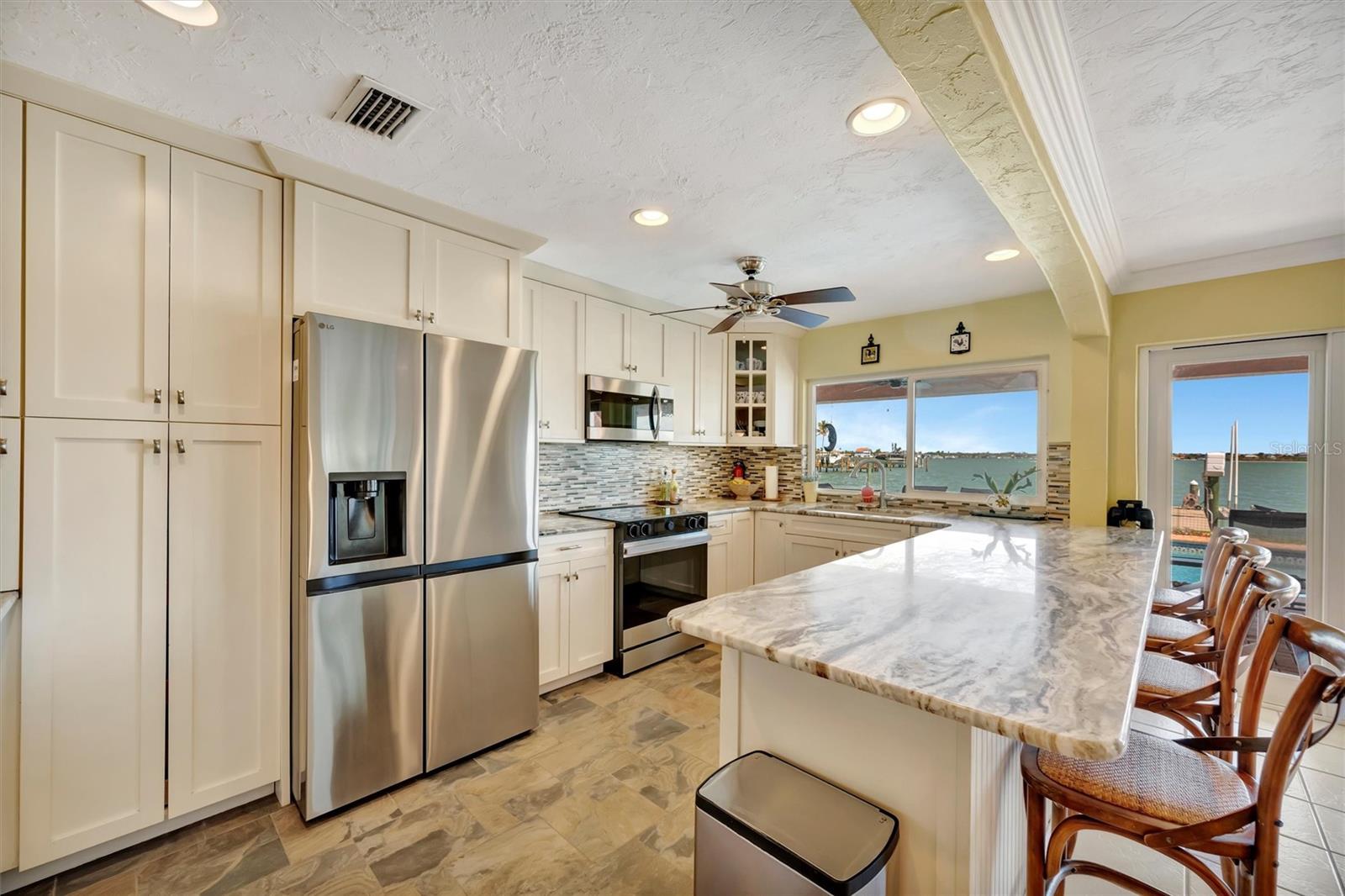 Image 28 of 95 For 6361 4th Palm Point