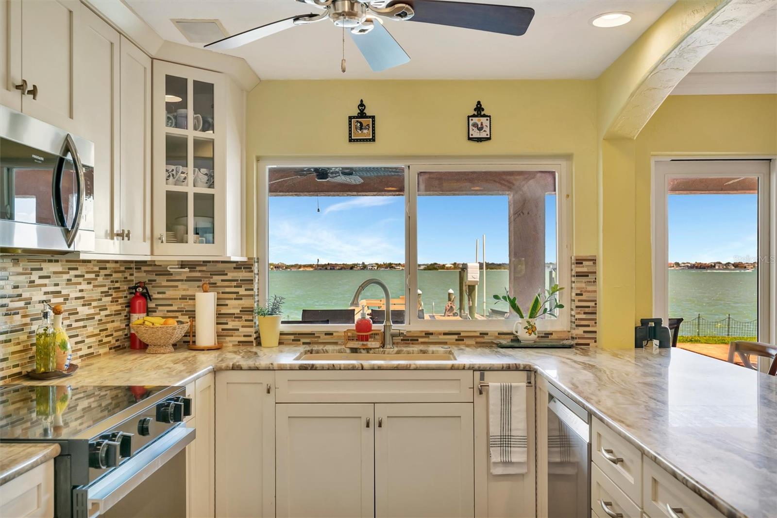 Image 30 of 95 For 6361 4th Palm Point