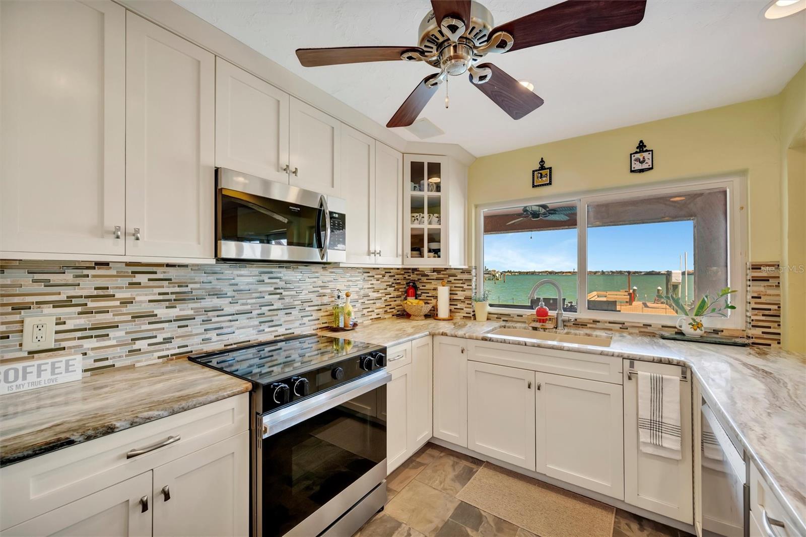 Image 32 of 95 For 6361 4th Palm Point