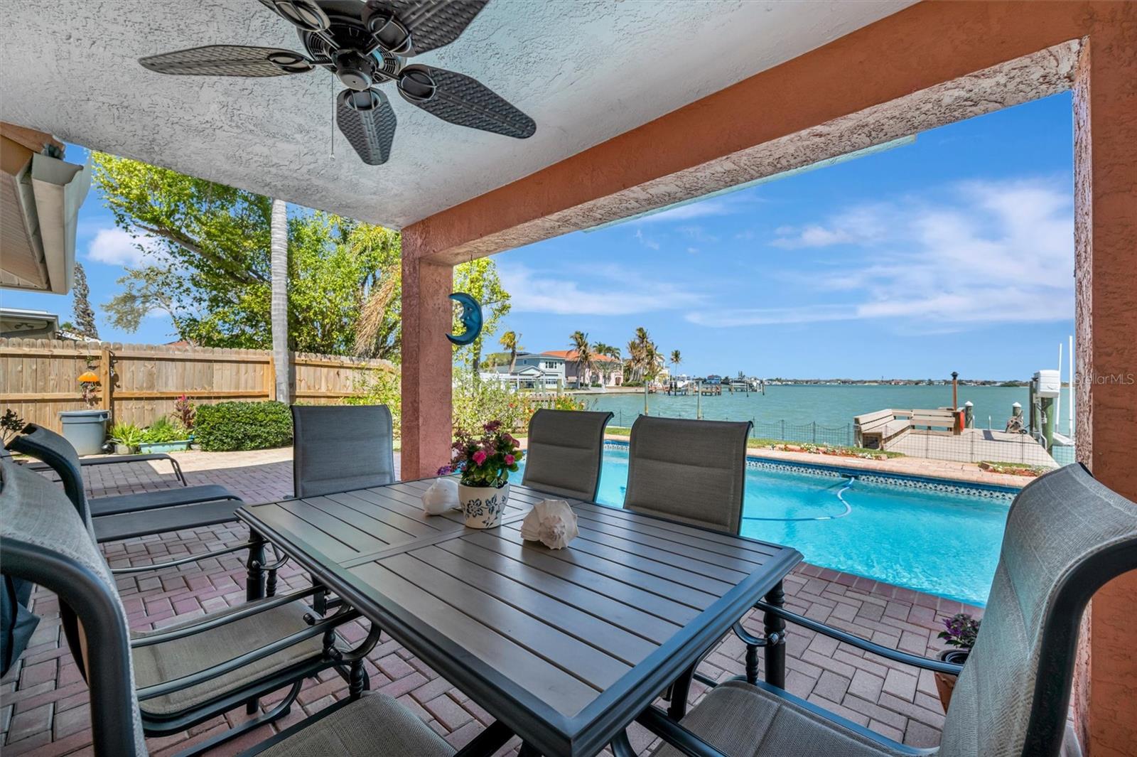 Image 40 of 95 For 6361 4th Palm Point