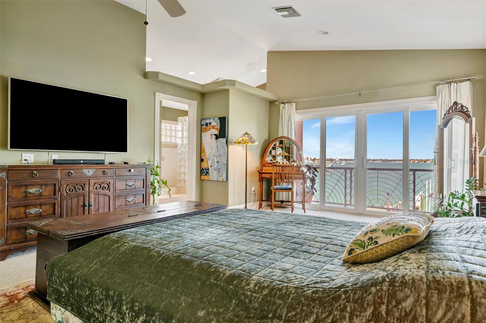 Image 60 of 95 For 6361 4th Palm Point