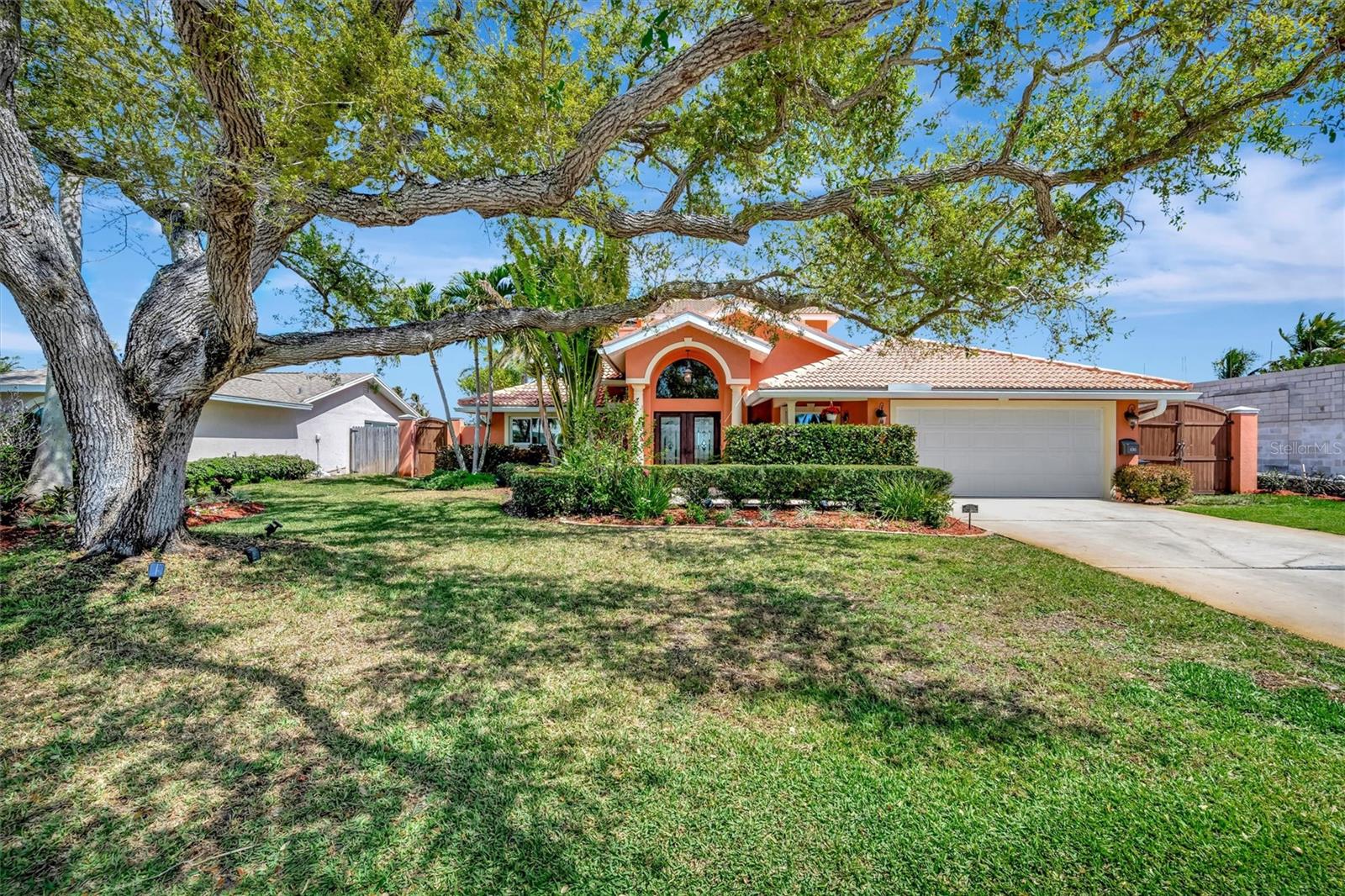 Image 7 of 95 For 6361 4th Palm Point