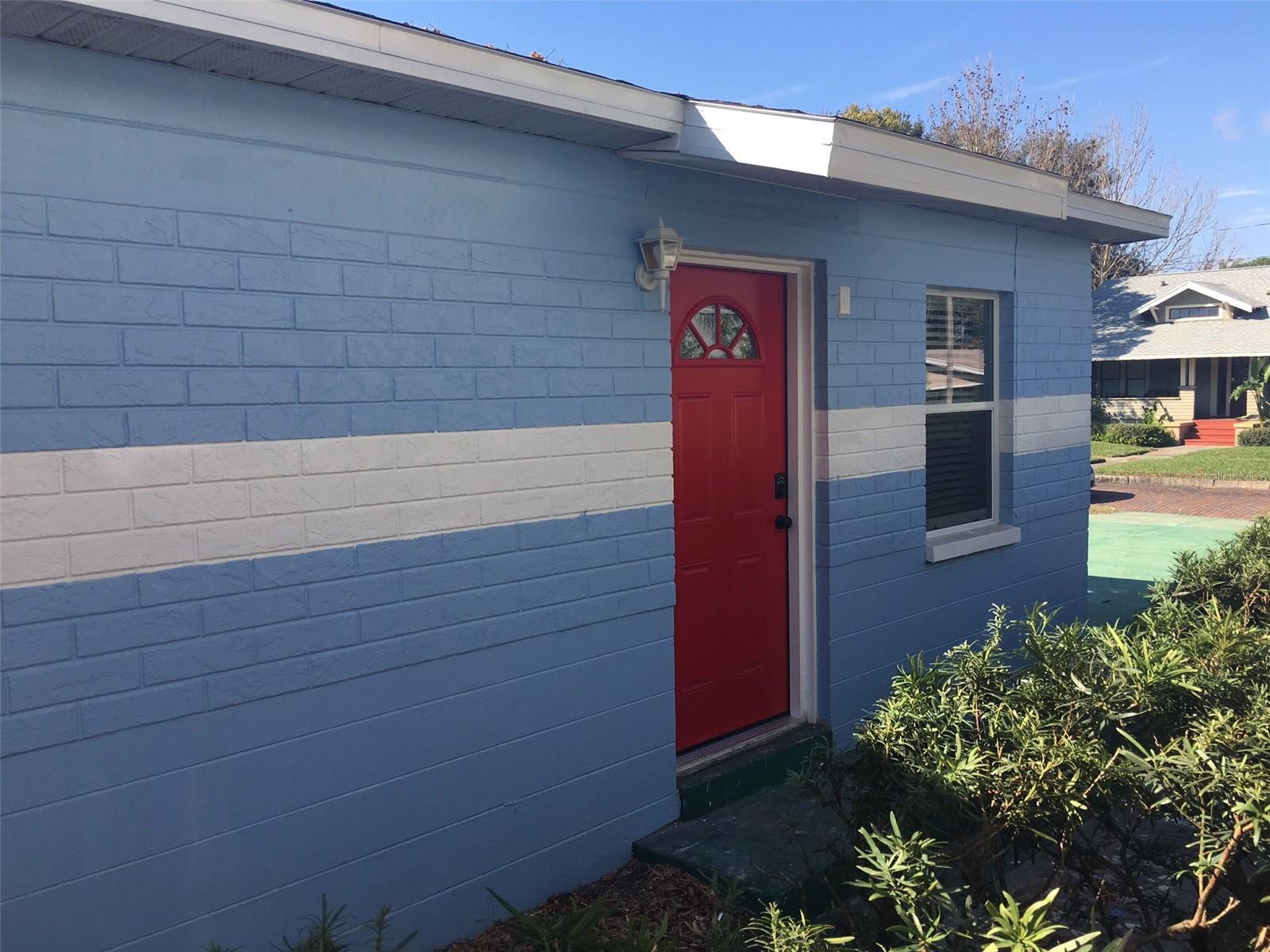 Details for 214 12th Avenue N B, ST PETERSBURG, FL 33701