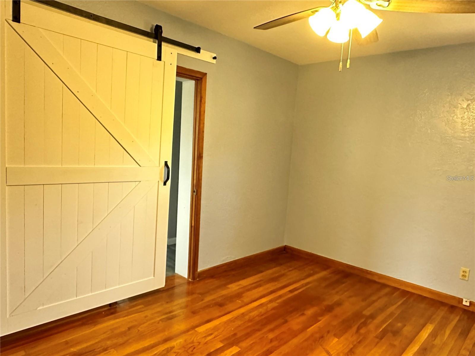 Image 12 of 19 For 3606 Thatcher Avenue