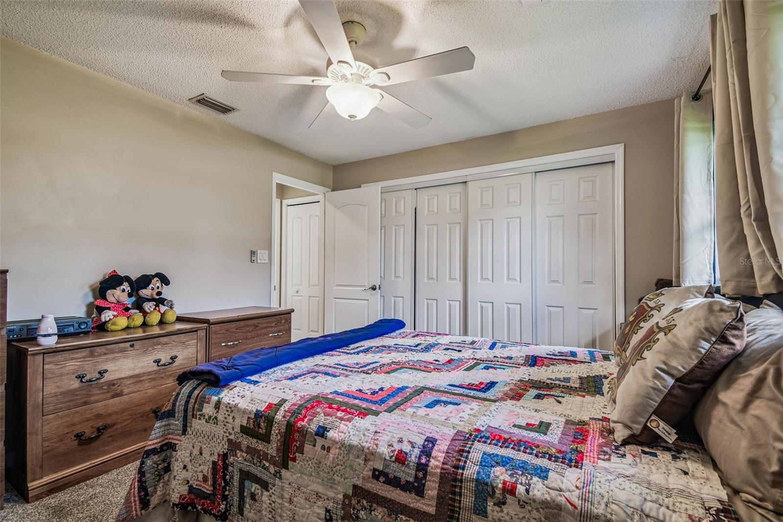 Image 16 of 35 For 1904 Teakwood Drive