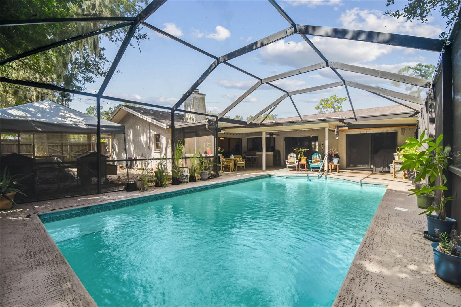 Image 22 of 35 For 1904 Teakwood Drive