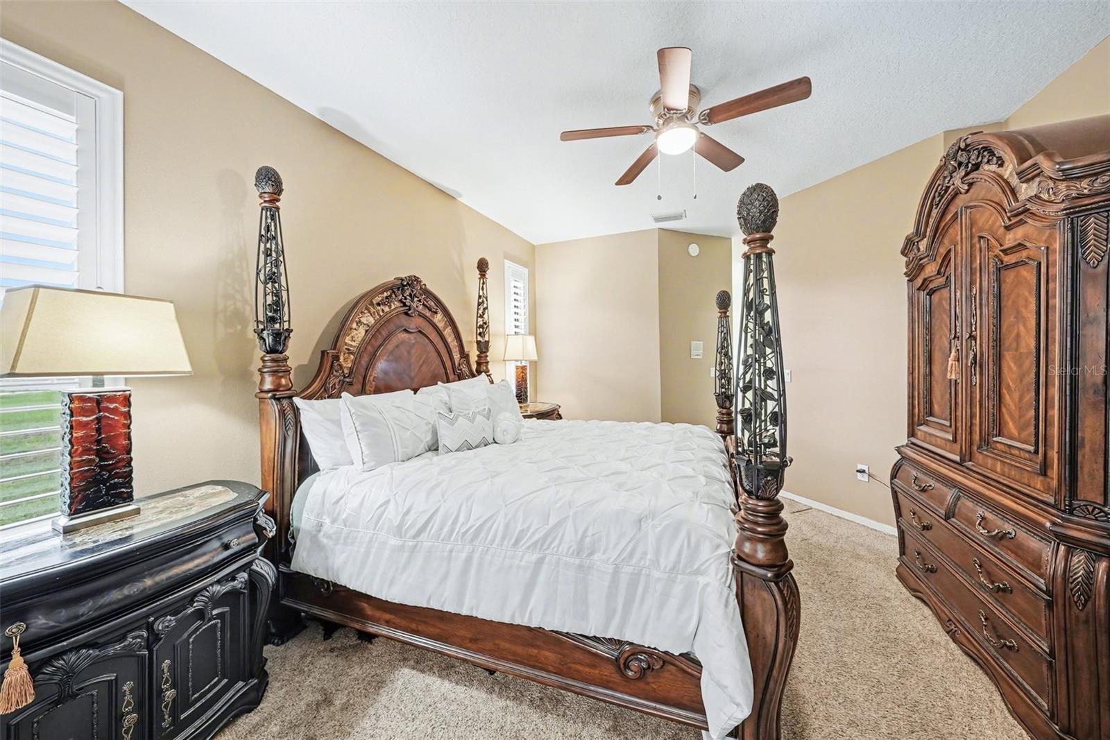 Image 7 of 32 For 19216 Ridgelake Drive