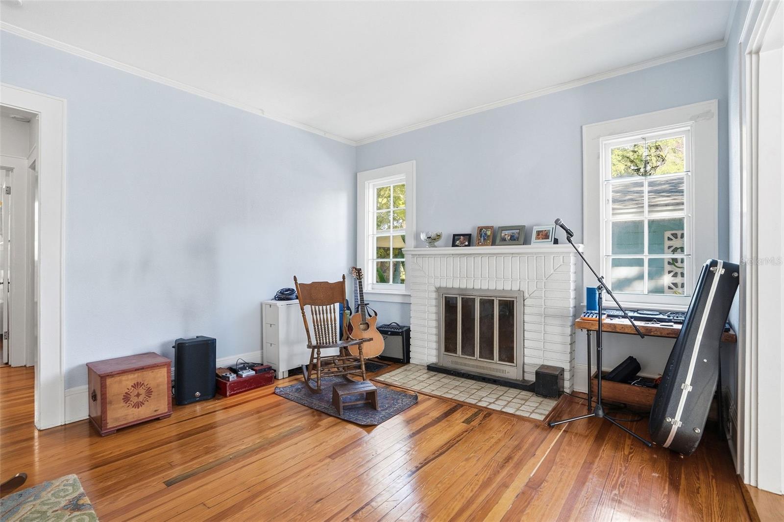 Image 11 of 41 For 308 Missouri Avenue