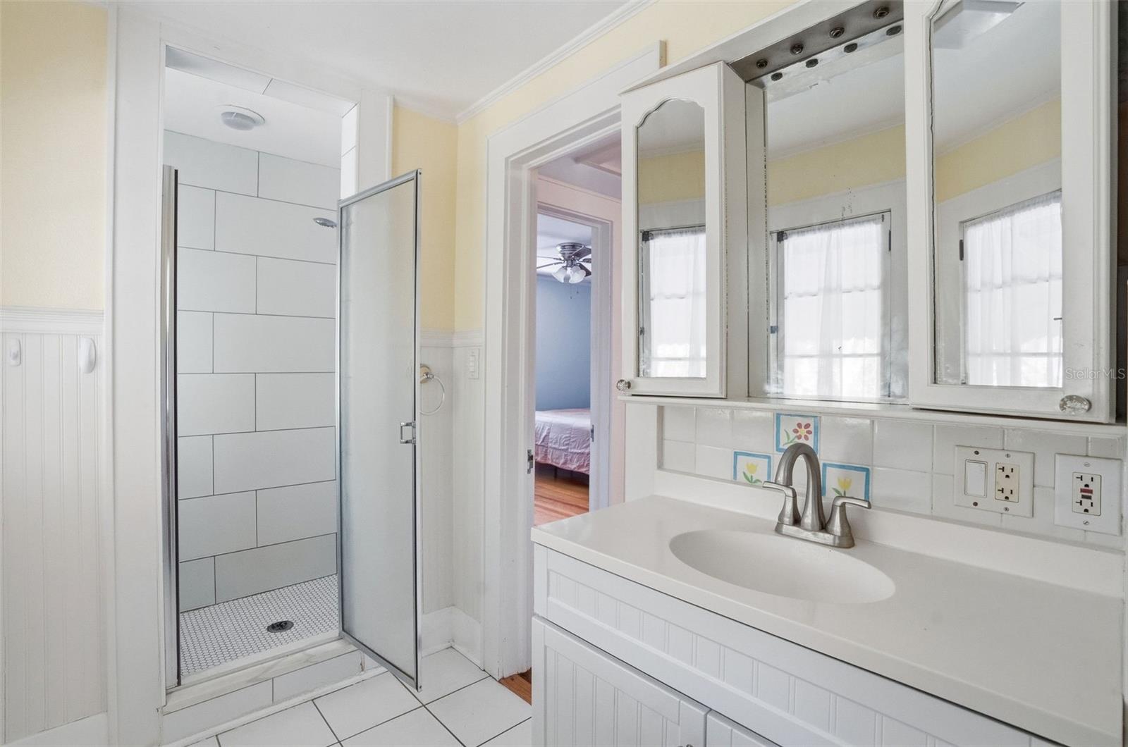 Image 23 of 41 For 308 Missouri Avenue