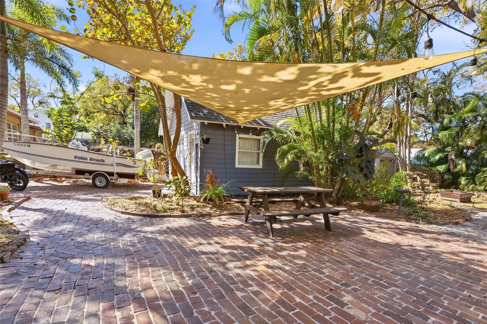 Image 30 of 41 For 308 Missouri Avenue