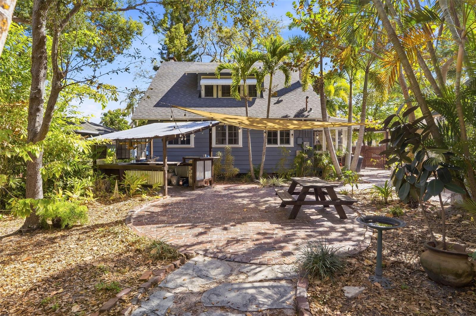 Image 31 of 41 For 308 Missouri Avenue