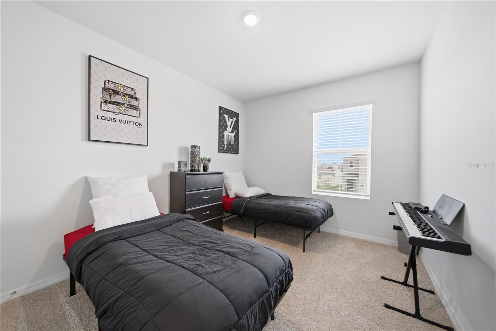 Image 28 of 49 For 10885 Penny Gale Loop