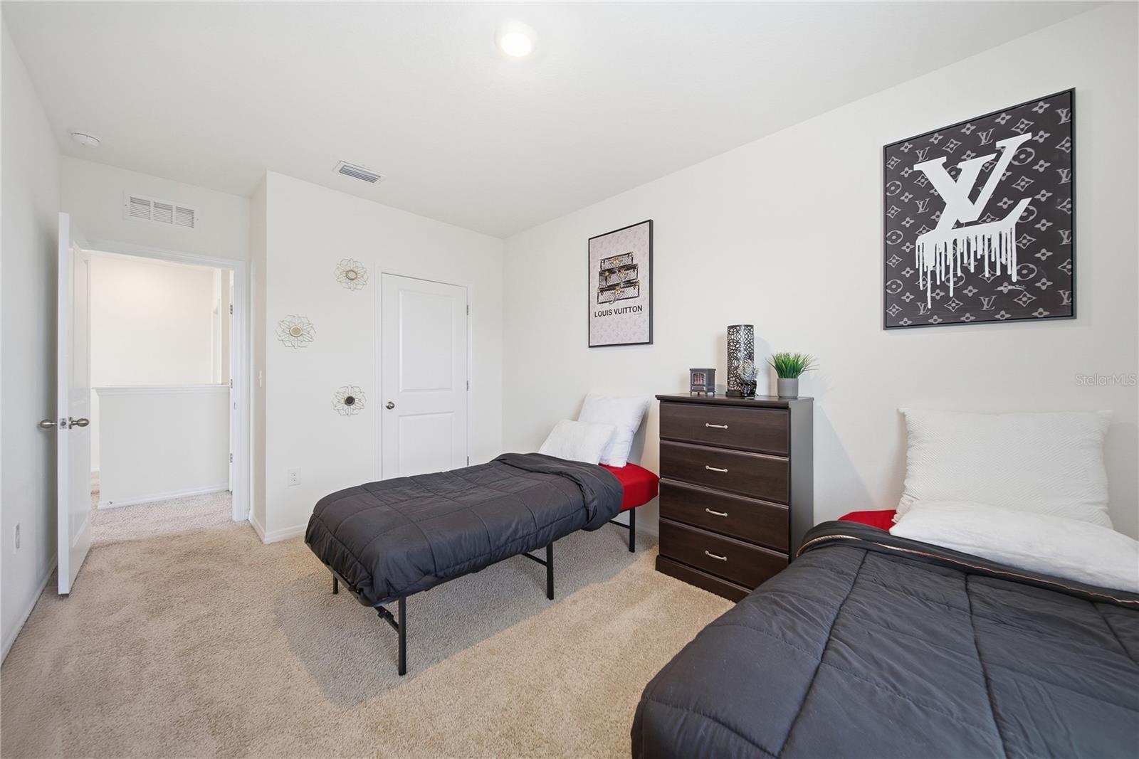 Image 29 of 49 For 10885 Penny Gale Loop