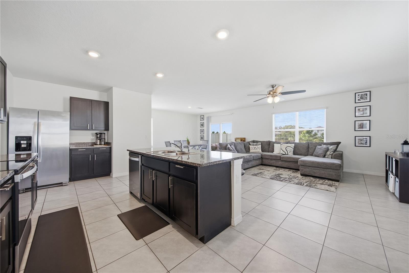 Image 8 of 49 For 10885 Penny Gale Loop