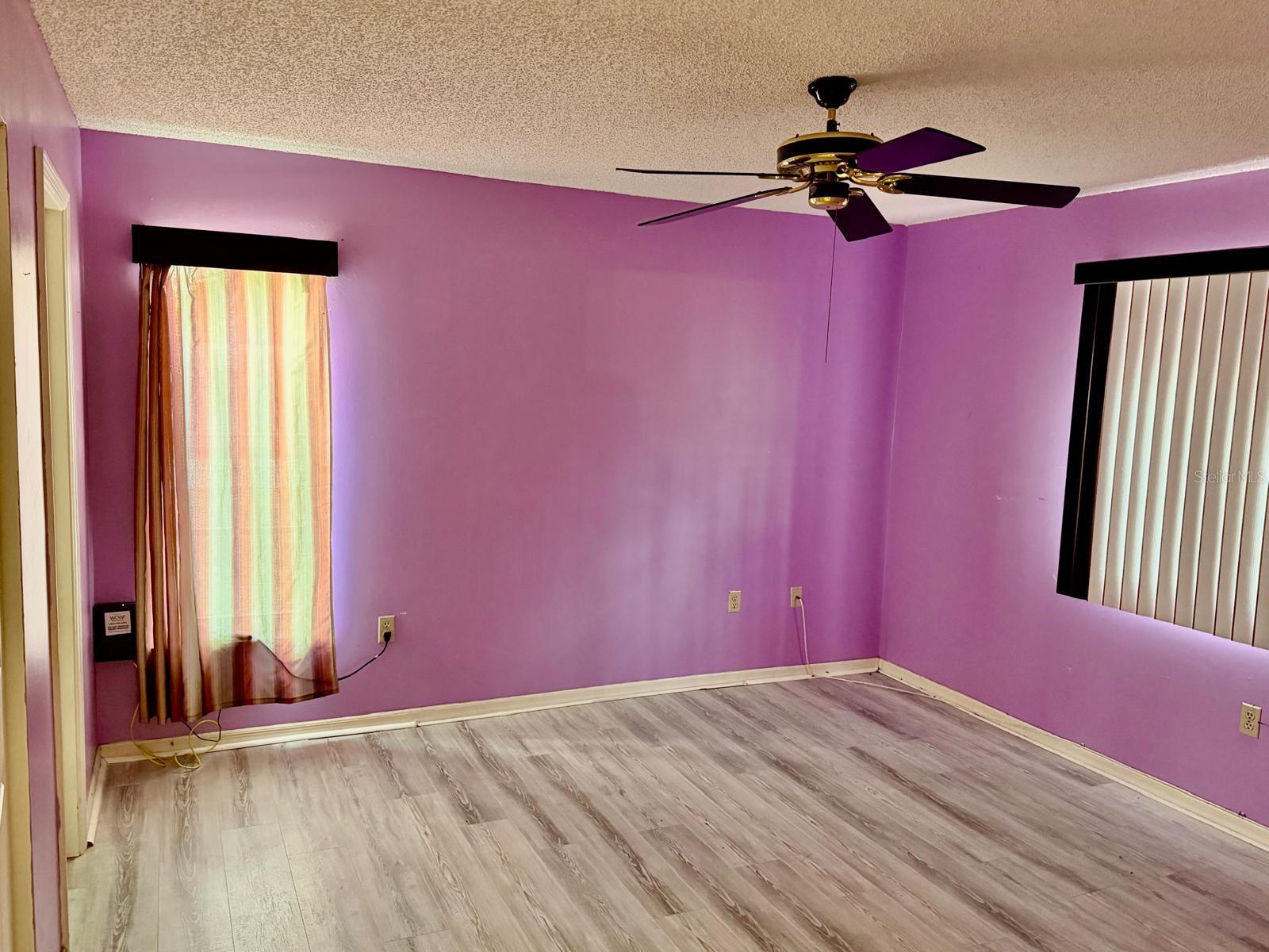 Image 11 of 21 For 11055 Montcalm Road