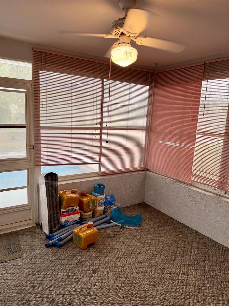 Image 21 of 21 For 11055 Montcalm Road