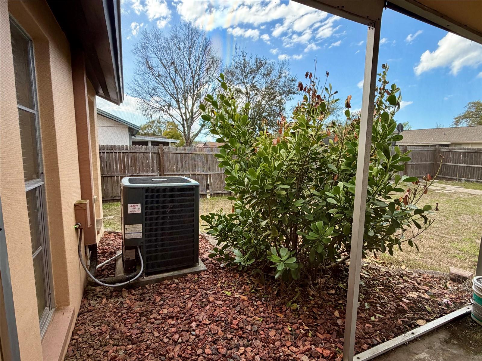 Listing photo id 20 for 7974 Avenal Loop