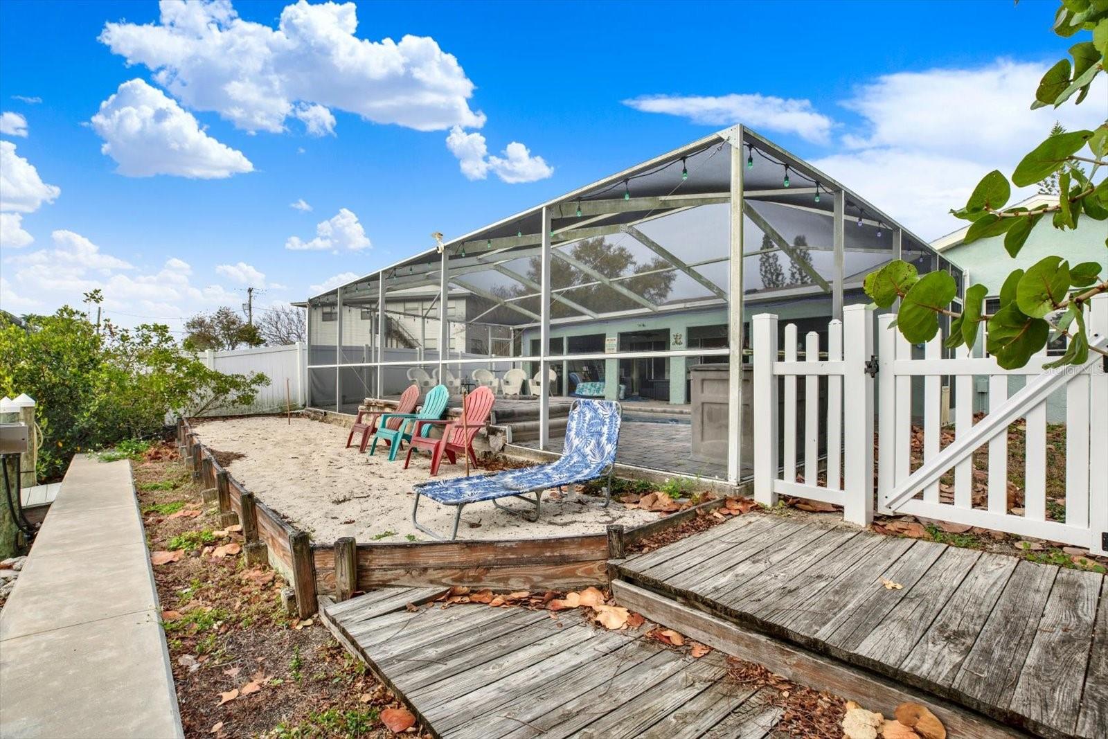 Image 10 of 21 For 6205 Spanish Main Drive