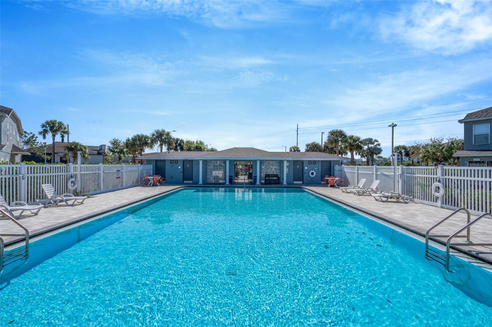 Image 27 of 33 For 6765 Lake Rochester Lane