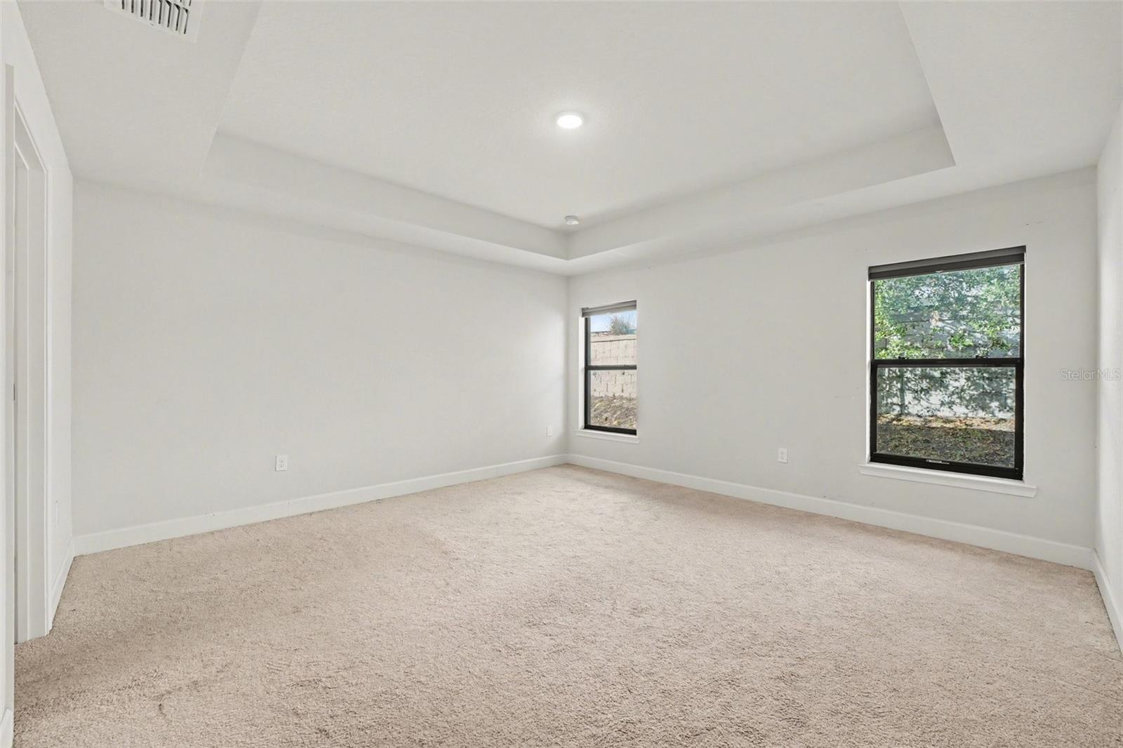 Image 18 of 30 For 380 Citrus Pointe Drive