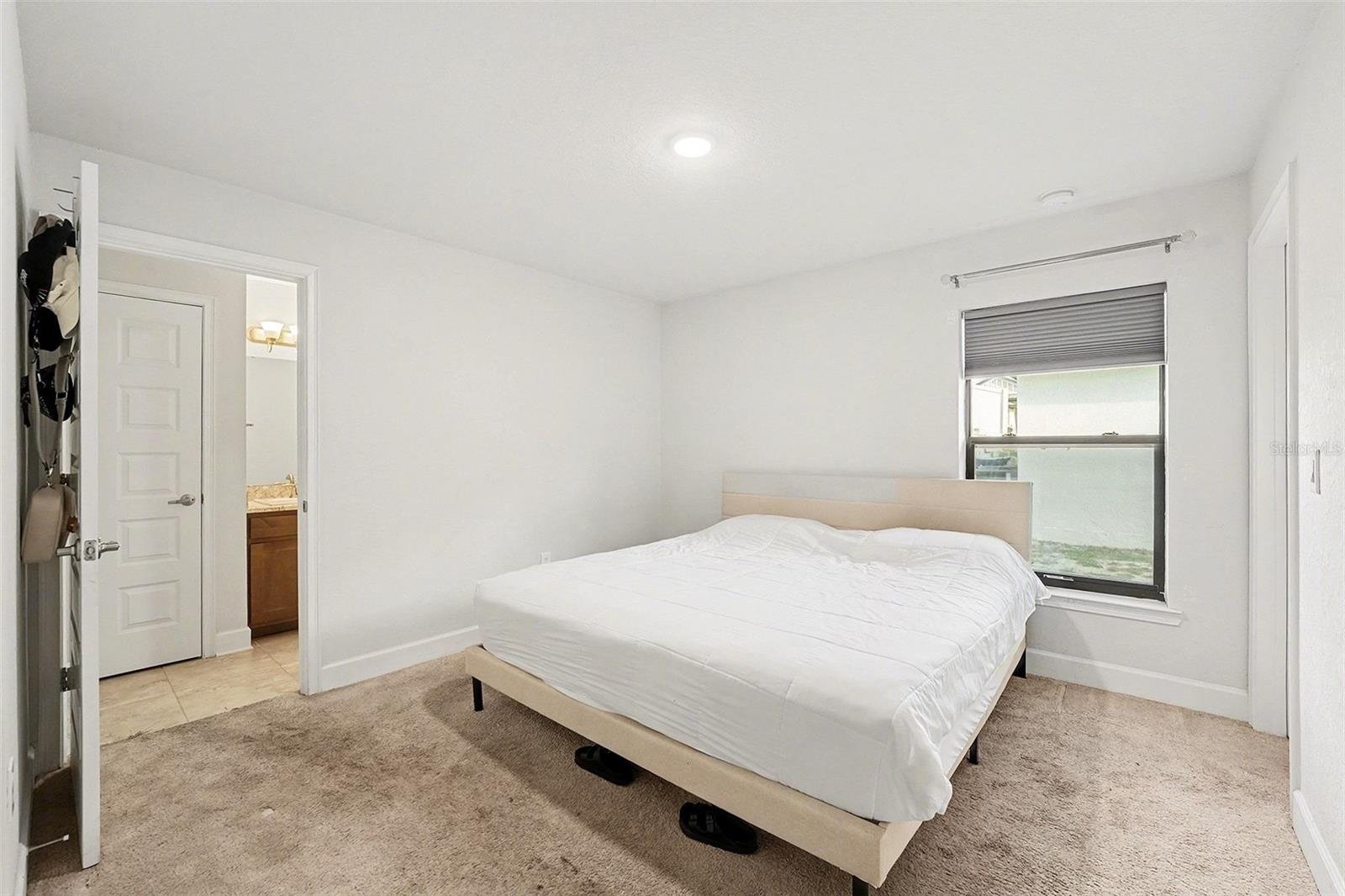 Image 23 of 30 For 380 Citrus Pointe Drive