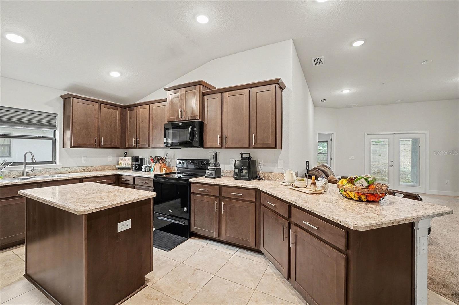 Image 8 of 30 For 380 Citrus Pointe Drive