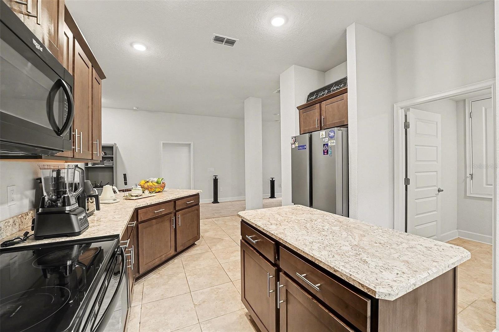 Image 9 of 30 For 380 Citrus Pointe Drive