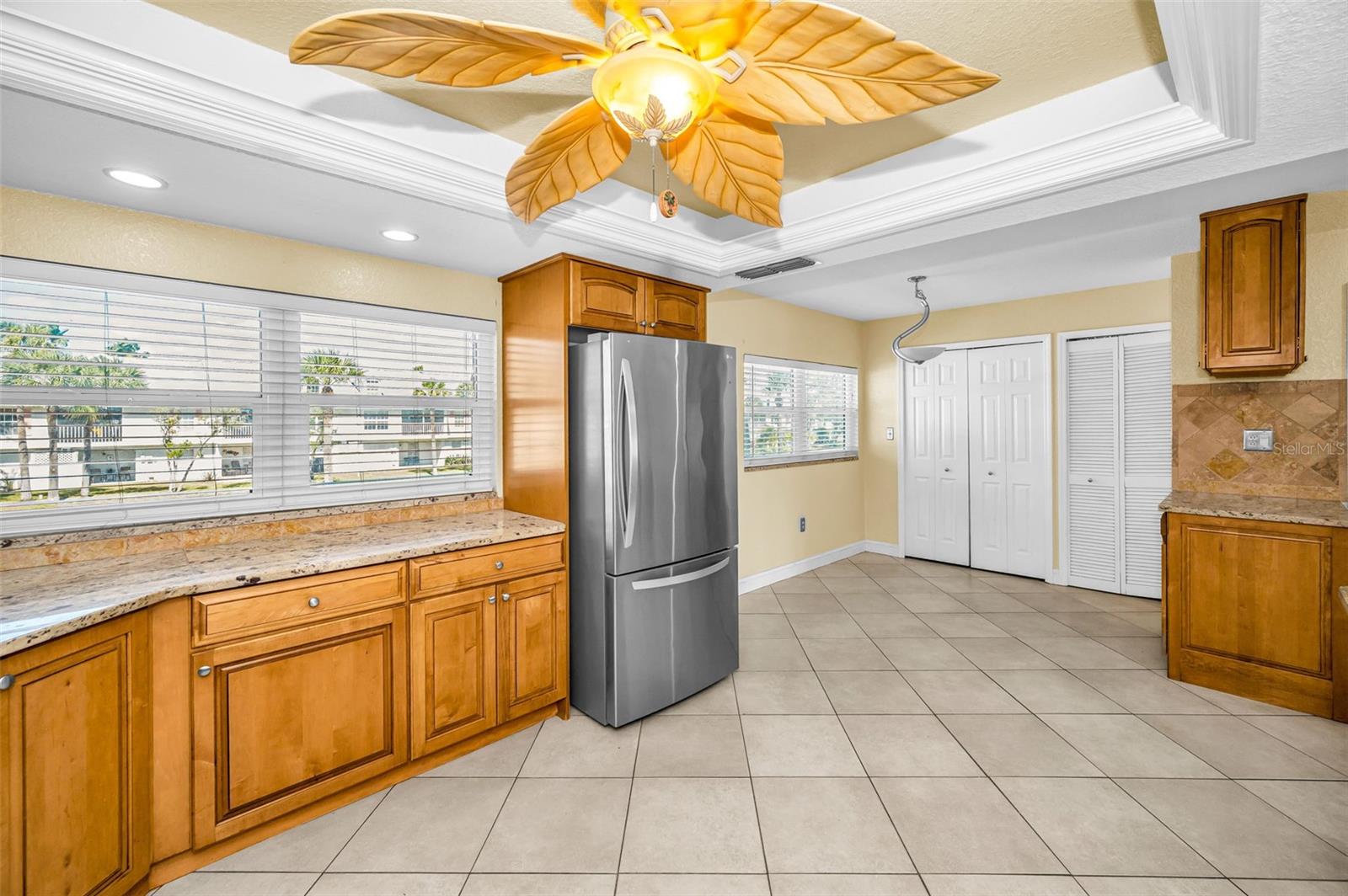 Image 14 of 52 For 12334 Capri Circle N