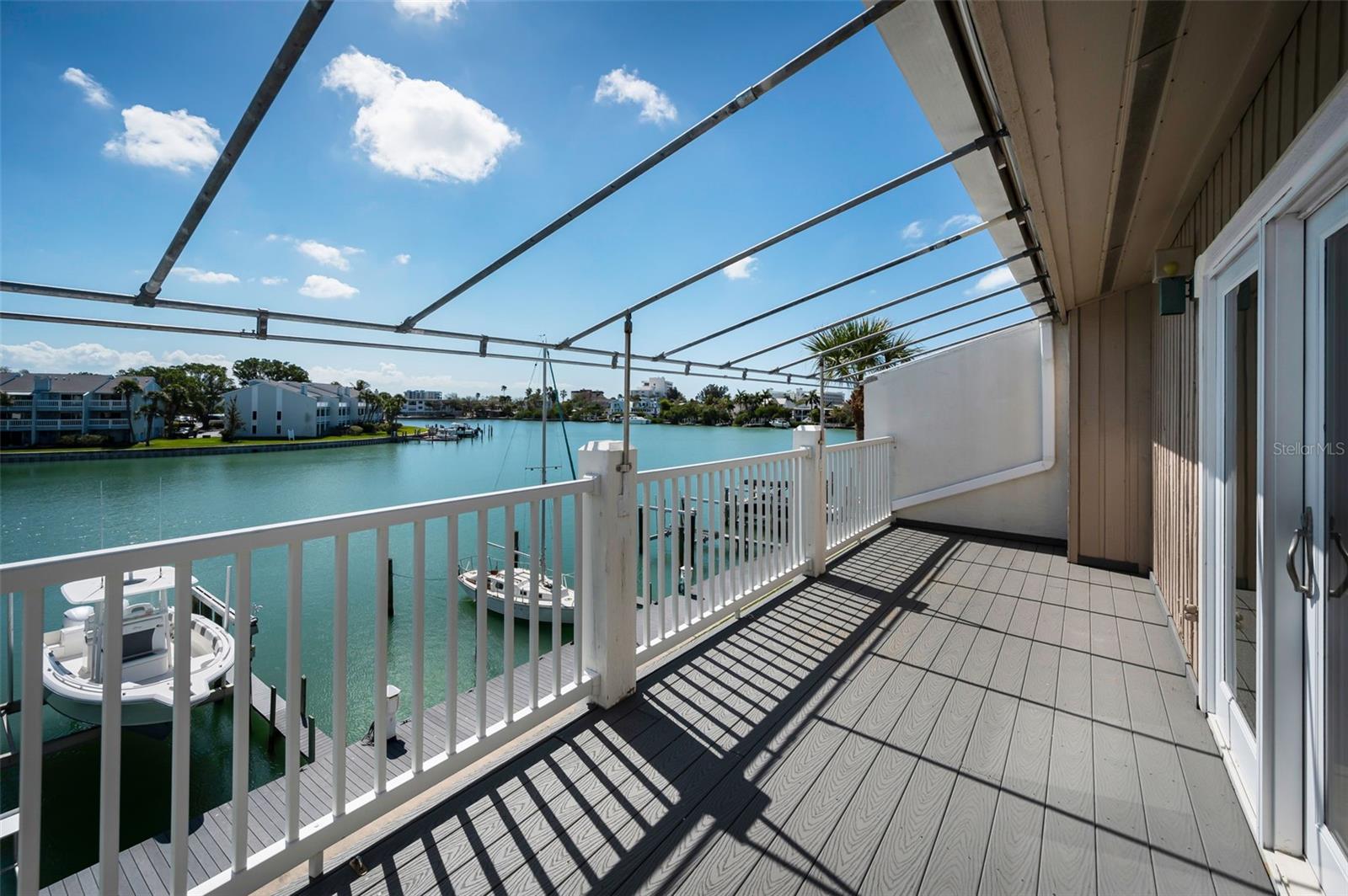 Image 21 of 52 For 12334 Capri Circle N