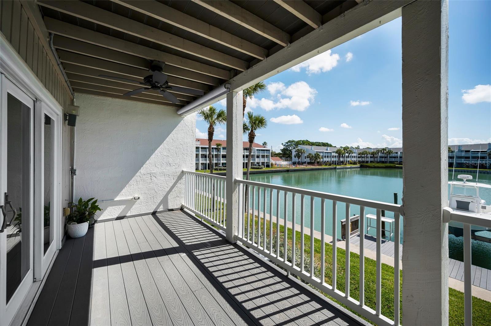 Image 6 of 52 For 12334 Capri Circle N