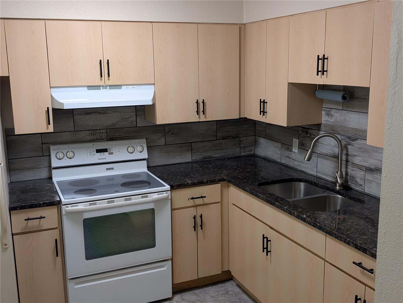 Image 5 of 16 For 4512 10th Avenue B