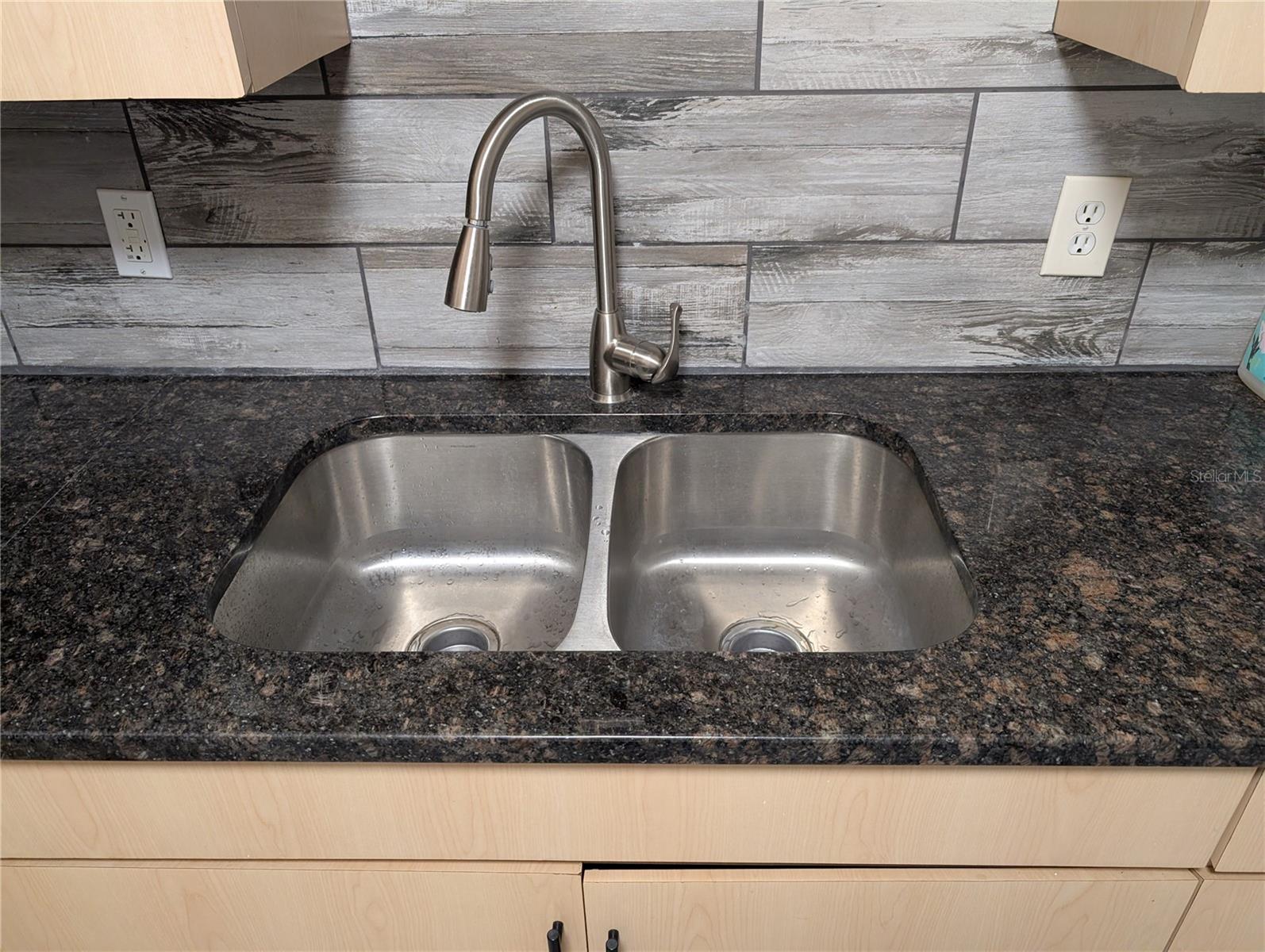 Image 7 of 16 For 4512 10th Avenue B