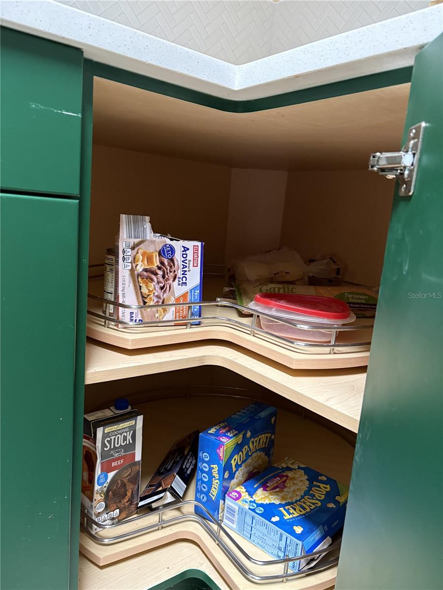 Image 14 of 33 For 4143 56th Street N 903