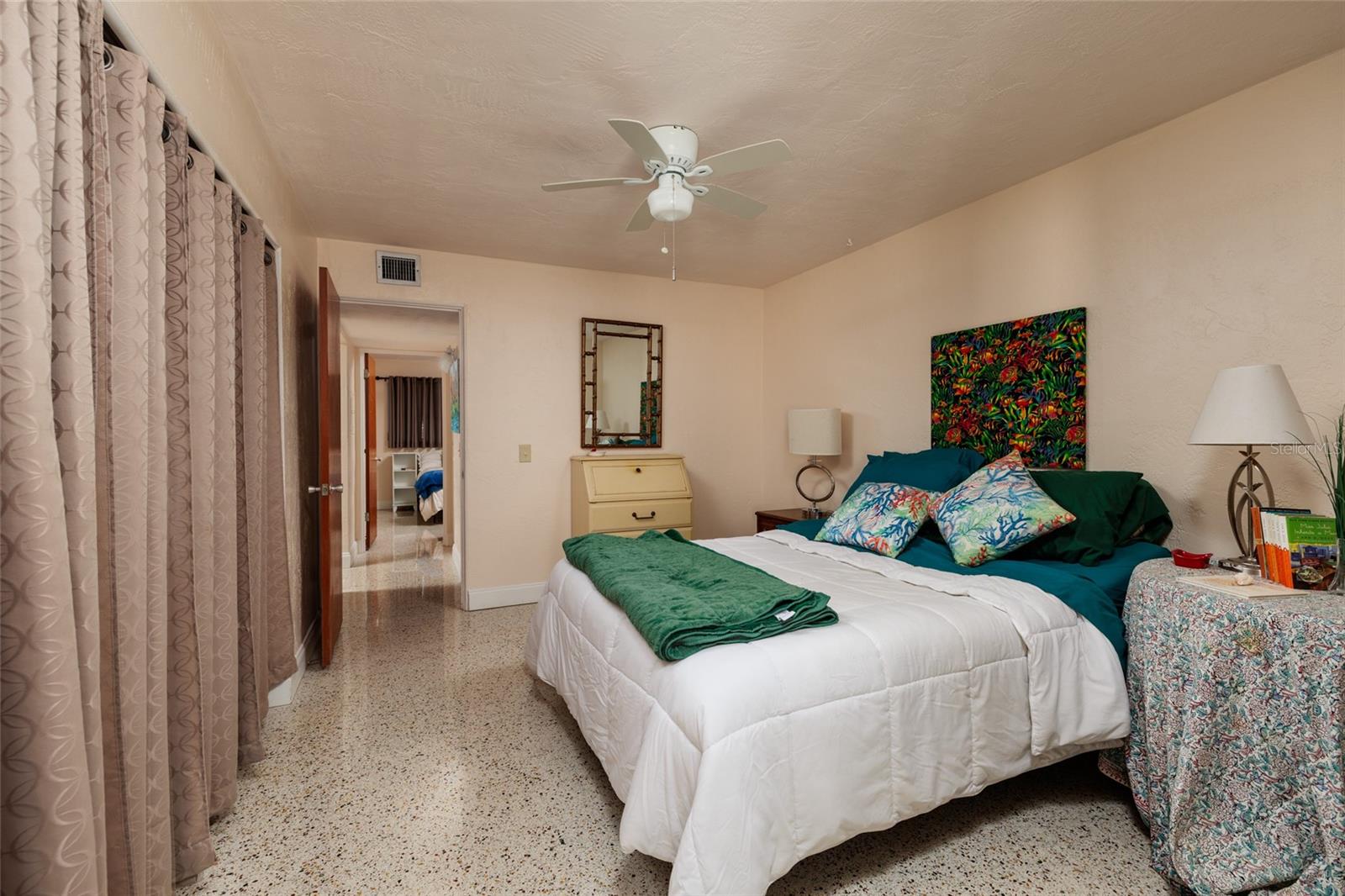 Image 19 of 33 For 4143 56th Street N 903