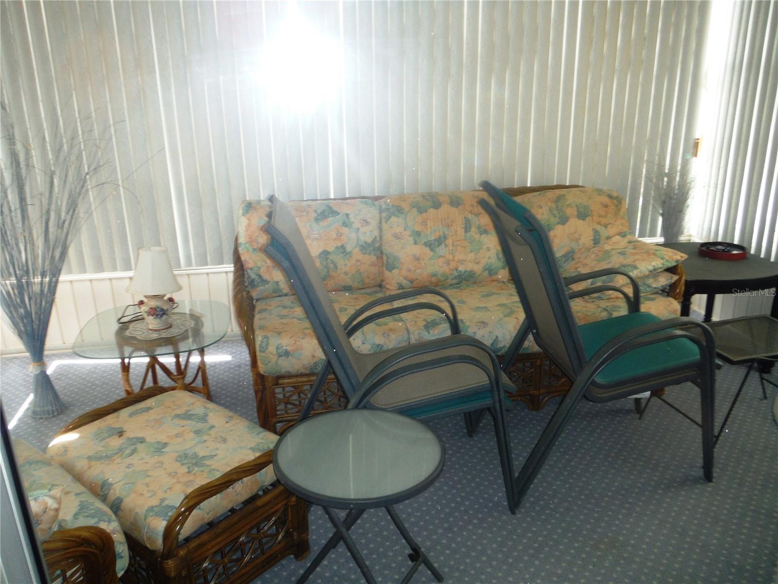 Listing photo id 9 for 38 Deer Trail Court 49